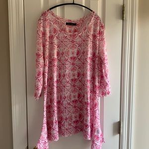 Casual Express Pink & White Top- Size XL